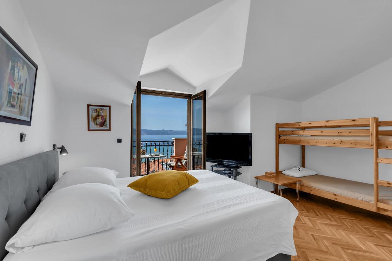 Guest House Lazeta Duce Exterior photo