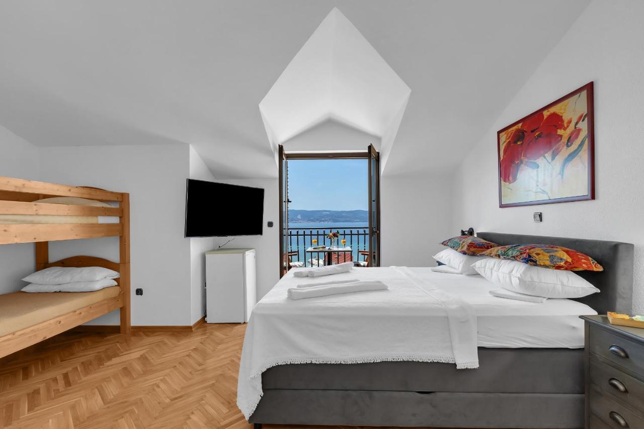 Guest House Lazeta Duce Exterior photo