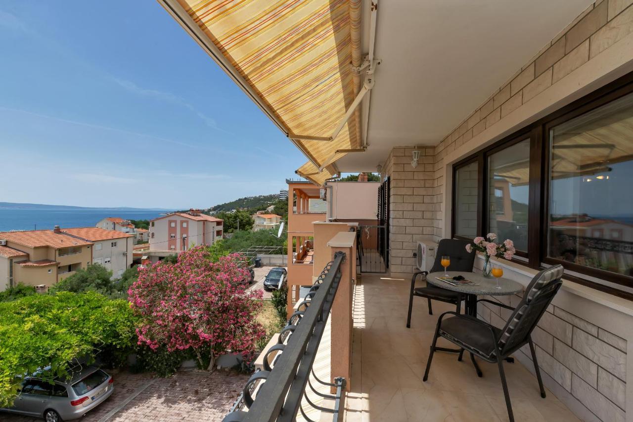 Guest House Lazeta Duce Exterior photo